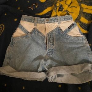 Cute vintage denim shorts